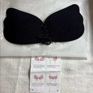 Sticky Bra Invisible Lift Black Sz B NWT